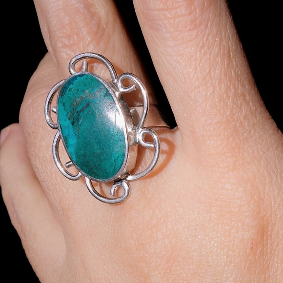 Handmade Silver Flower Turquoise Ring Brand New - Picture 6 of 6